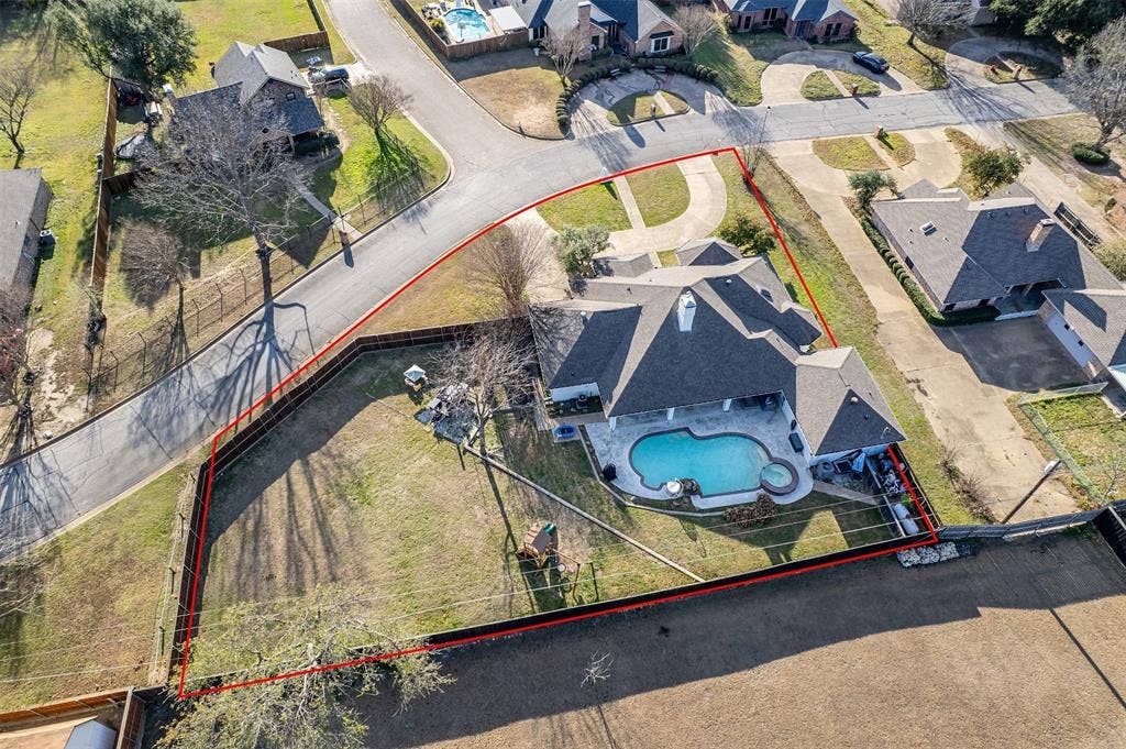 300 Rash Lane, Terrell, TX 75160 300 Rash Lane, Terrell, TX 75160