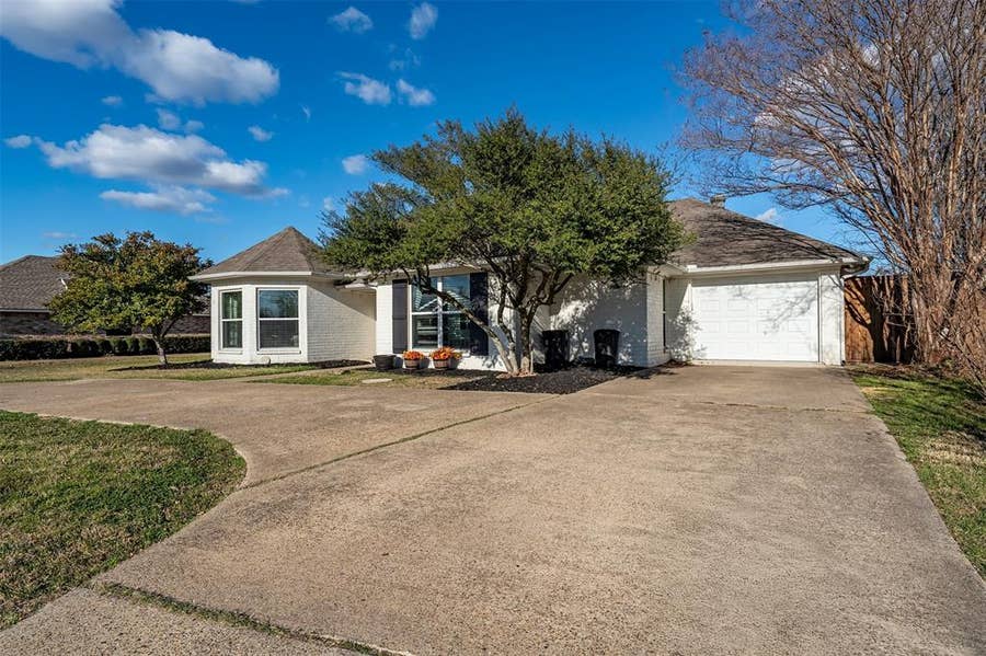Property photo for 300 Rash Lane, Terrell, TX