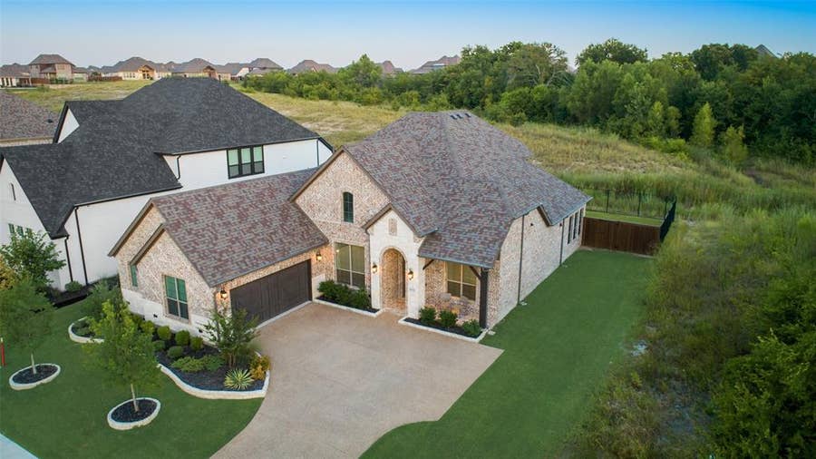 Property photo for 611 Windy Ridge Lane, Rockwall, TX