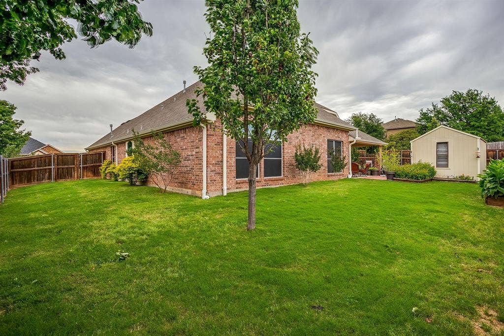 1316 Meadowlakes, Azle, TX 76020 Room for a pool, playground, and outdoor kitchen.
