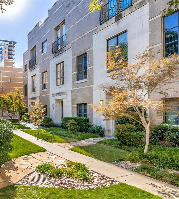 Property photo for 3210 Carlisle Street, #37, Dallas, TX