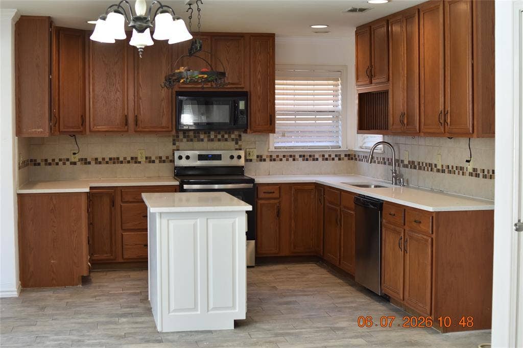 4316 Lottie Lane, Plano, TX 75074 4316 Lottie Lane, Plano, TX 75074