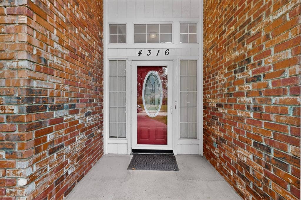 4316 Lottie Lane, Plano, TX 75074 4316 Lottie Lane, Plano, TX 75074