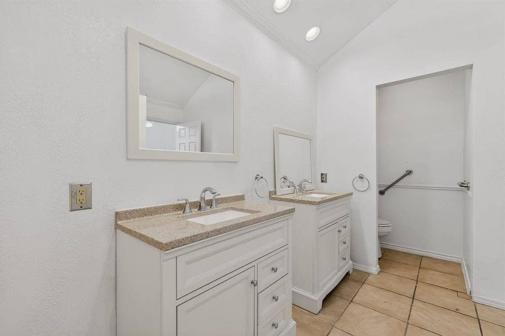4316 Lottie Lane, Plano, TX 75074 4316 Lottie Lane, Plano, TX 75074