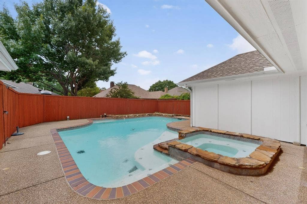 4316 Lottie Lane, Plano, TX 75074 4316 Lottie Lane, Plano, TX 75074