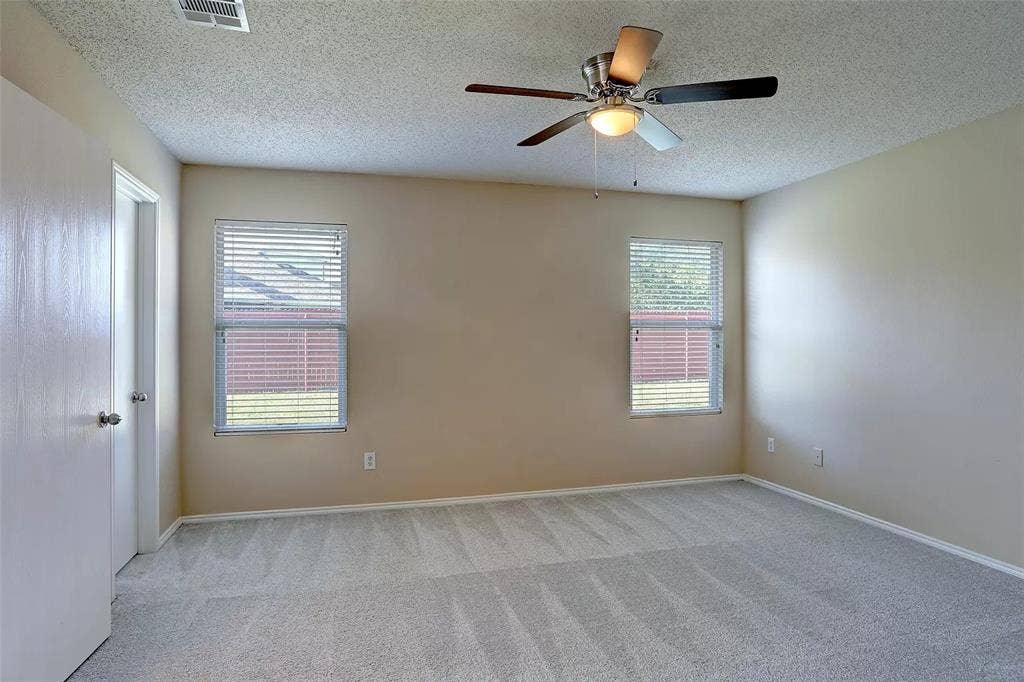 9929 George Washington Drive, McKinney, TX 75072 9929 George Washington Drive, McKinney, TX 75072