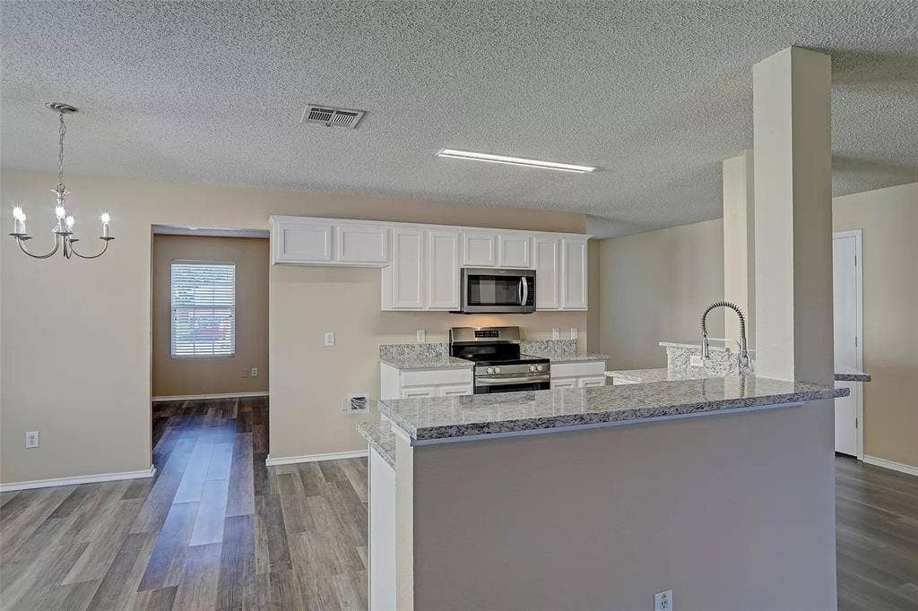9929 George Washington Drive, McKinney, TX 75072 9929 George Washington Drive, McKinney, TX 75072