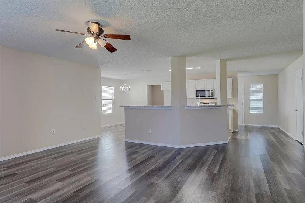 9929 George Washington Drive, McKinney, TX 75072 9929 George Washington Drive, McKinney, TX 75072