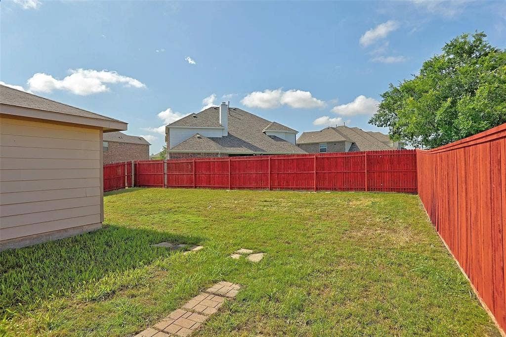 9929 George Washington Drive, McKinney, TX 75072 9929 George Washington Drive, McKinney, TX 75072