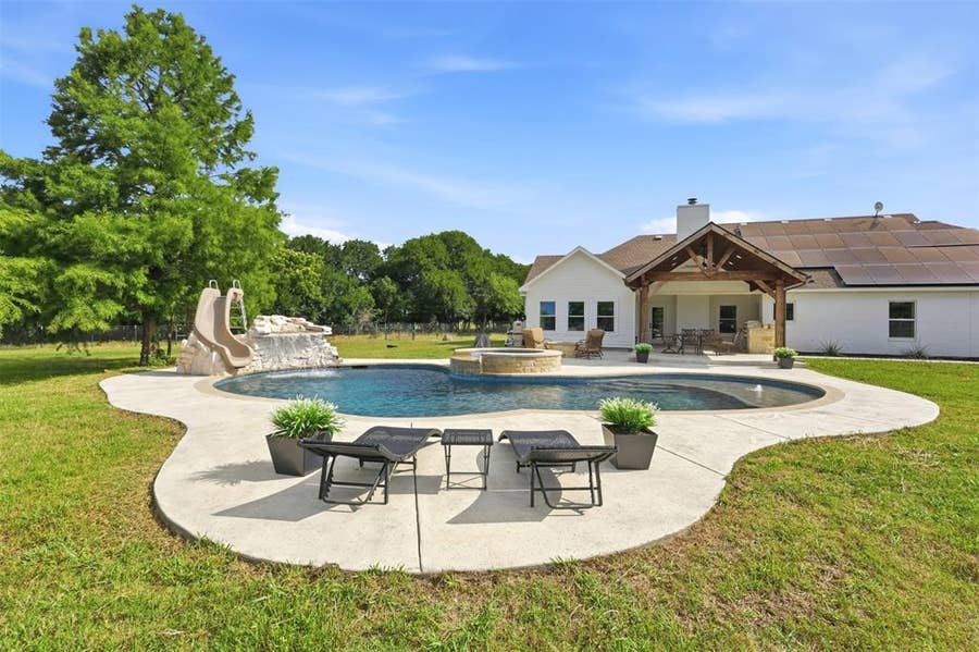 Property photo for 9390 Lakeridge Drive, Princeton, TX
