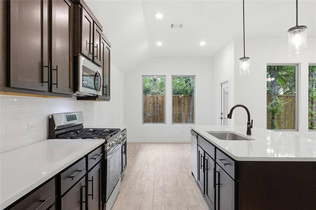 4645 Commack Drive, Fort Worth, TX 76135