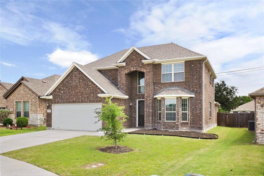 Property photo for 6800 Elm Street, Rowlett, TX