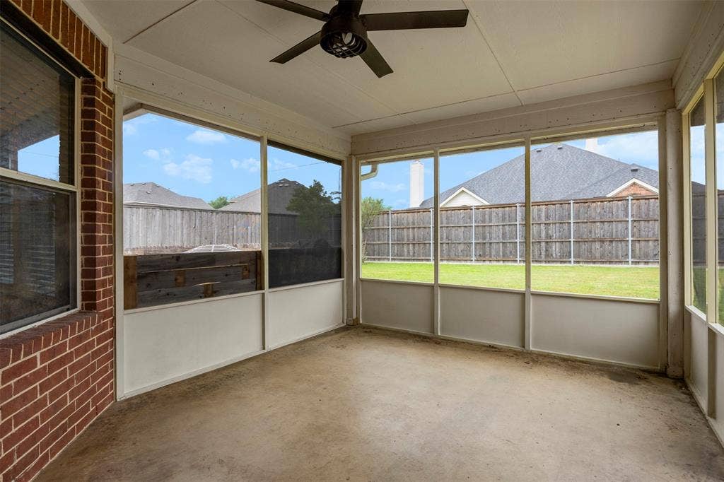 5209 Medallion Court, Midlothian, TX 76065 Screened in sunroom located off the dining space/living room.