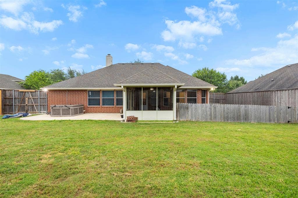 5209 Medallion Court, Midlothian, TX 76065 Hot tub may convey with acceptable offer.