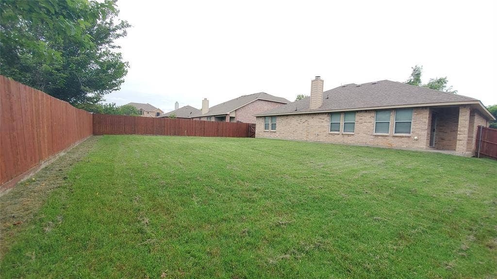 1118 Bradford Drive, Glenn Heights, TX 75154 1118 Bradford Drive, Glenn Heights, TX 75154