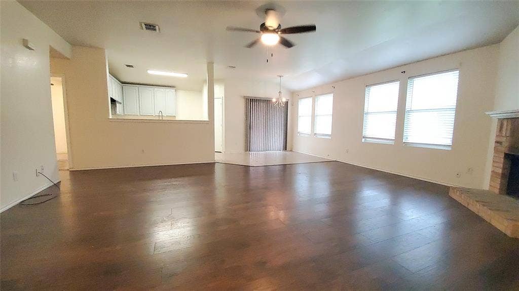 1118 Bradford Drive, Glenn Heights, TX 75154 1118 Bradford Drive, Glenn Heights, TX 75154