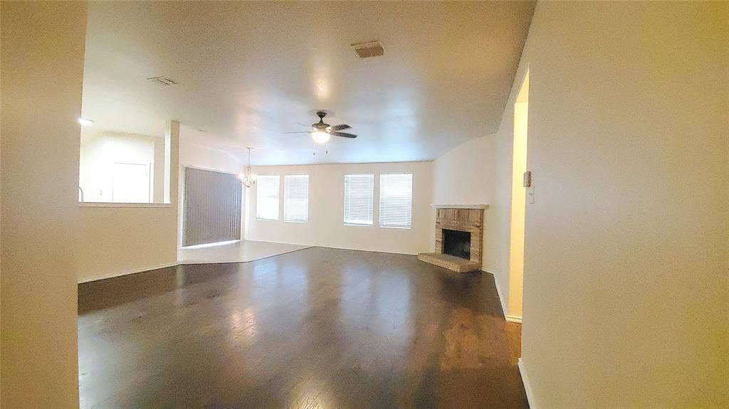 1118 Bradford Drive, Glenn Heights, TX 75154 1118 Bradford Drive, Glenn Heights, TX 75154