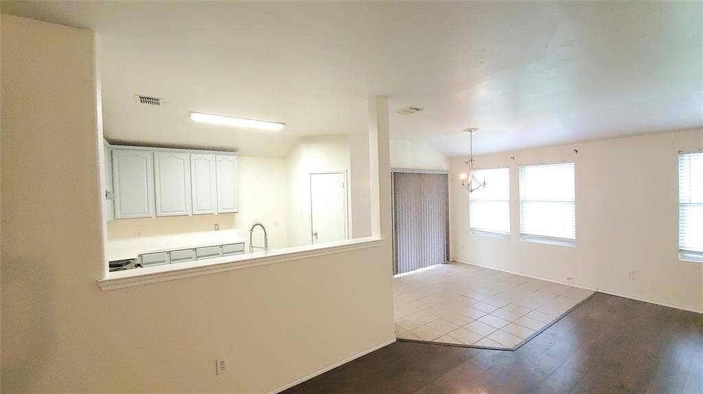 1118 Bradford Drive, Glenn Heights, TX 75154 1118 Bradford Drive, Glenn Heights, TX 75154