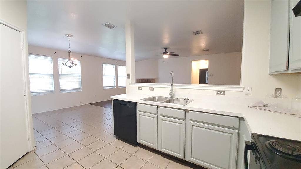 1118 Bradford Drive, Glenn Heights, TX 75154 1118 Bradford Drive, Glenn Heights, TX 75154