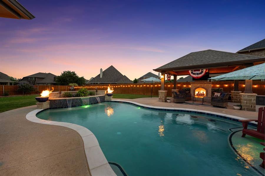 Property photo for 1695 Ivybridge Way, Forney, TX