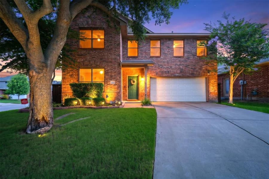 Property photo for 5832 Rubblestone Drive, McKinney, TX