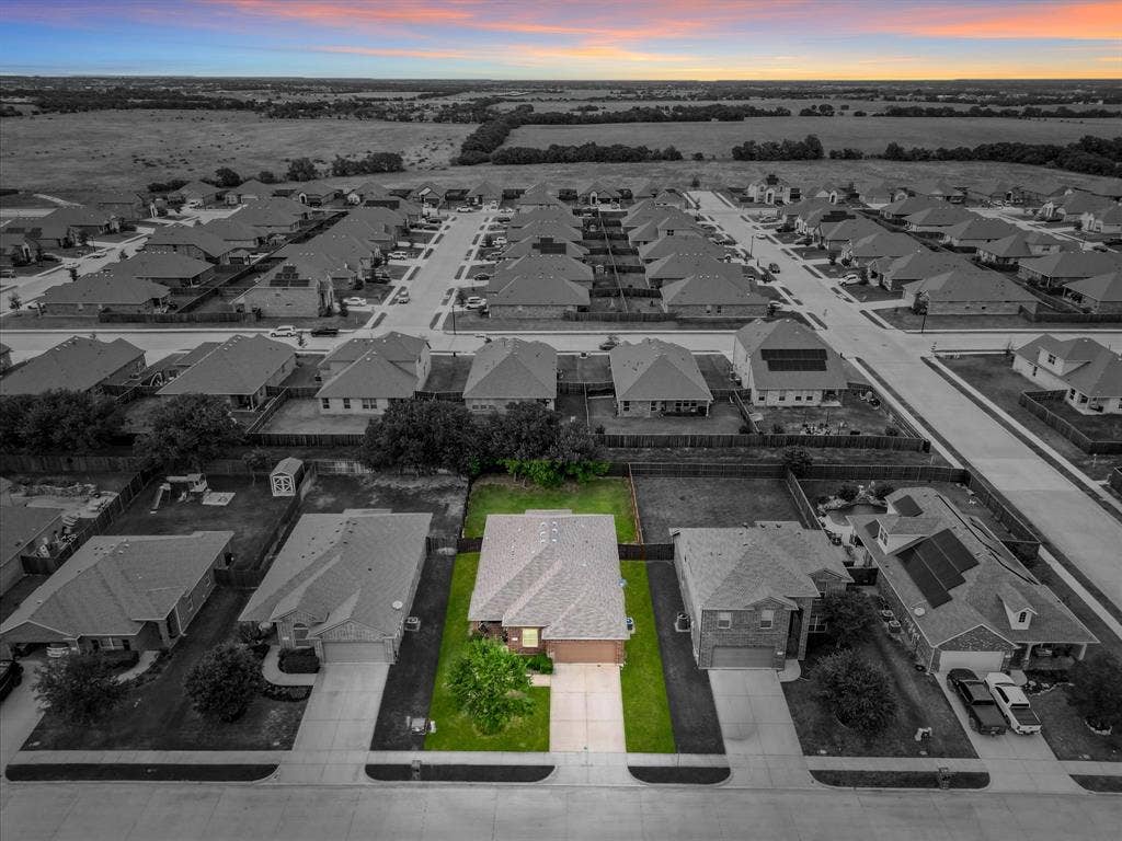 5135 Crystal Lake Avenue, Krum, TX 76249 5135 Crystal Lake Avenue, Krum, TX 76249
