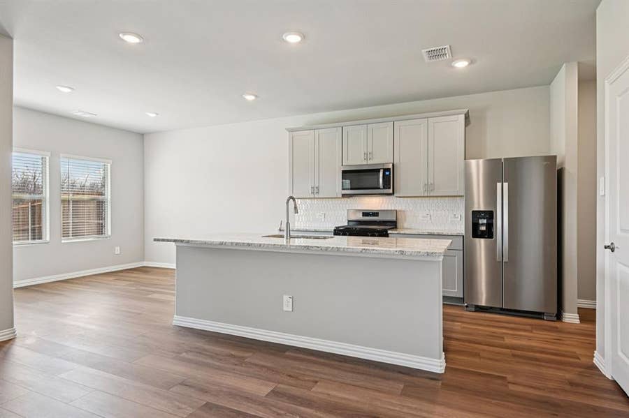 Property photo for 4036 Palestine Drive, Farmersville, TX