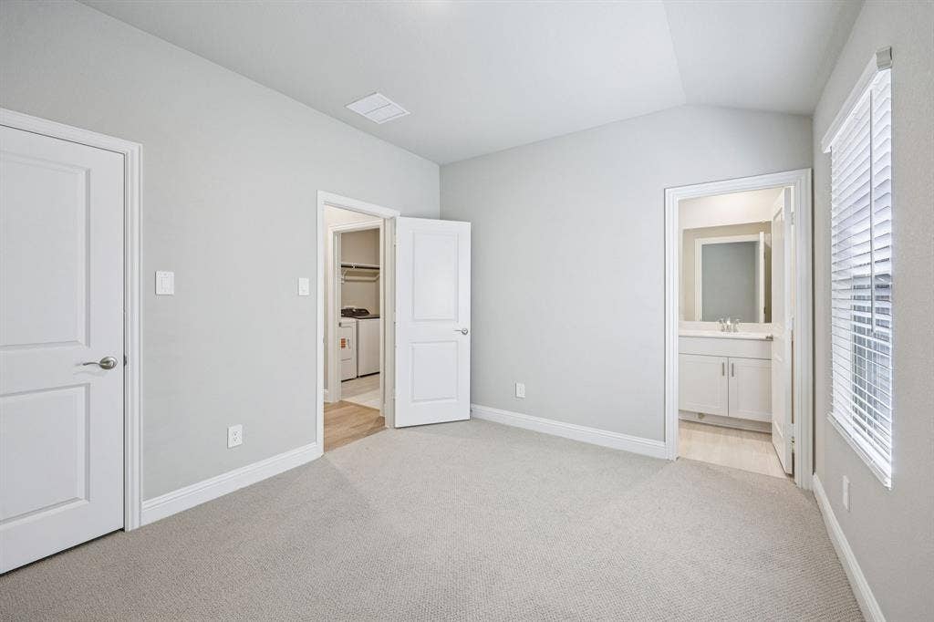 4020 Palestine Drive, Farmersville, TX 75442 Photo is not of the actual home, but is an inspirational photo of builder’s model home and may depict options, furnishings, and/or decorator features that are not included.