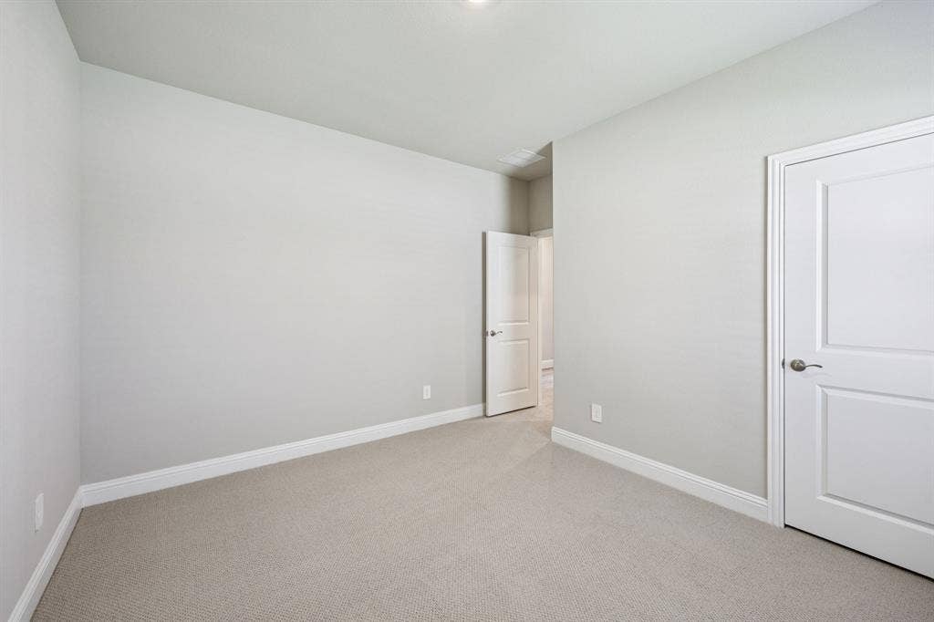4020 Palestine Drive, Farmersville, TX 75442 Photo is not of the actual home, but is an inspirational photo of builder’s model home and may depict options, furnishings, and/or decorator features that are not included.