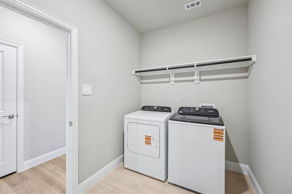 4020 Palestine Drive, Farmersville, TX 75442 Photo is not of the actual home, but is an inspirational photo of builder’s model home and may depict options, furnishings, and/or decorator features that are not included.
