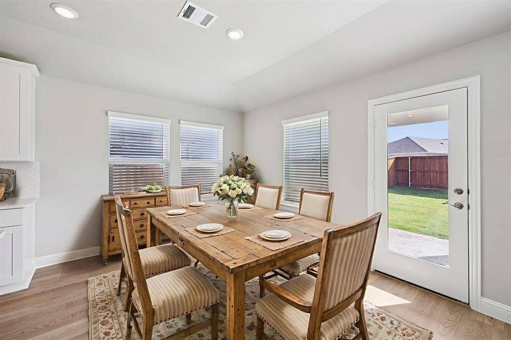 4020 Palestine Drive, Farmersville, TX 75442 Photo is not of the actual home, but is an inspirational photo of builder’s model home and may depict options, furnishings, and/or decorator features that are not included.