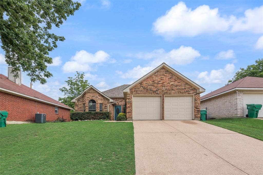 907 Sharp Drive, Cedar Hill, TX 75104 907 Sharp Drive, Cedar Hill, TX 75104