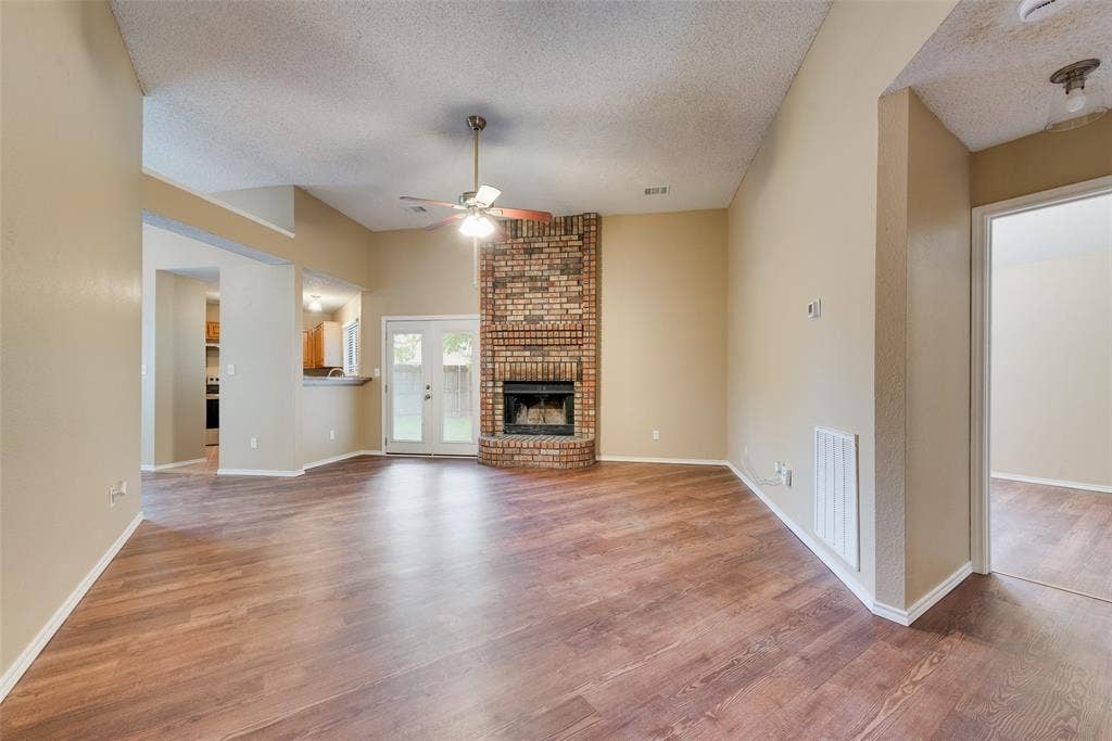 907 Sharp Drive, Cedar Hill, TX 75104 907 Sharp Drive, Cedar Hill, TX 75104
