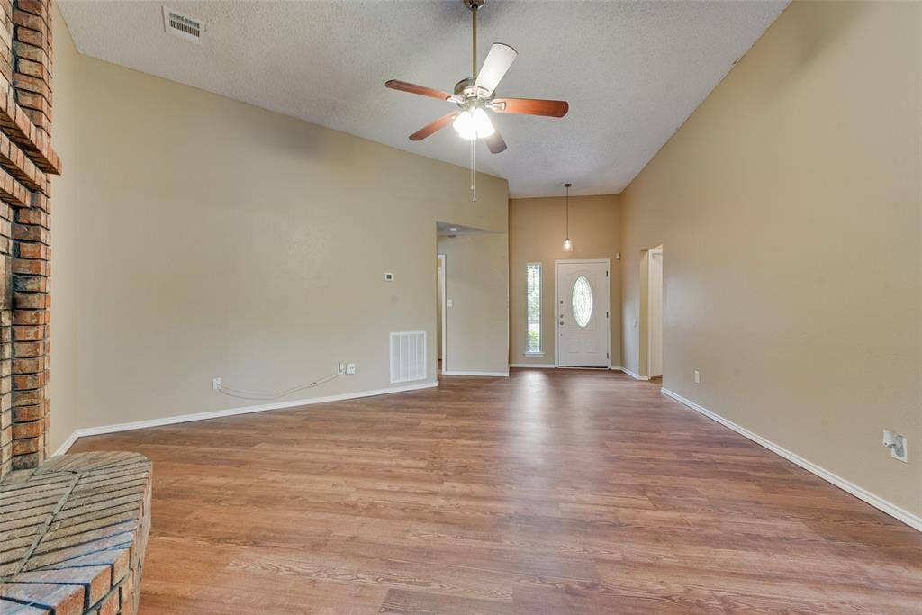 907 Sharp Drive, Cedar Hill, TX 75104 907 Sharp Drive, Cedar Hill, TX 75104