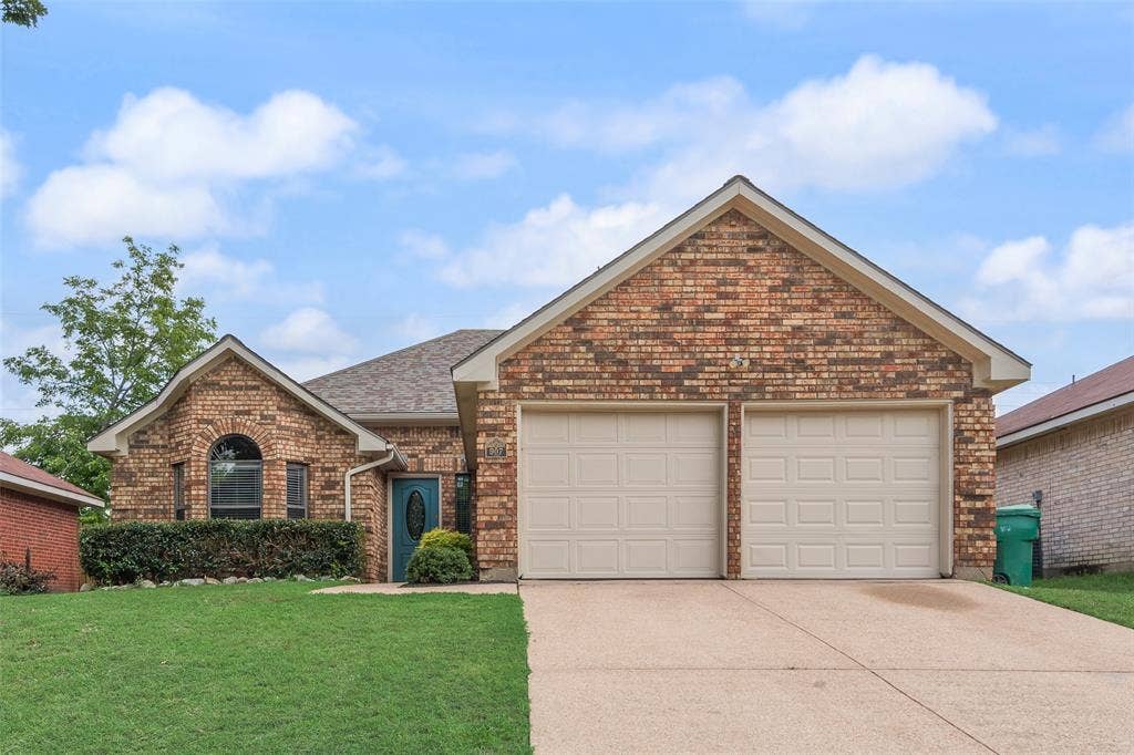 907 Sharp Drive, Cedar Hill, TX 75104 907 Sharp Drive, Cedar Hill, TX 75104