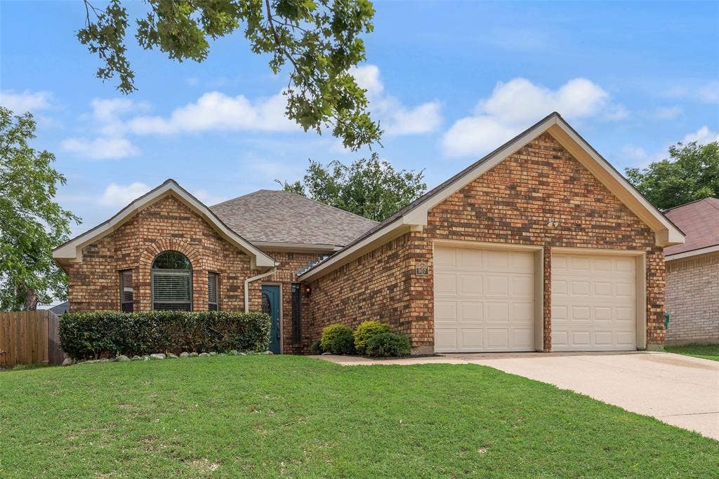 907 Sharp Drive, Cedar Hill, TX 75104 907 Sharp Drive, Cedar Hill, TX 75104
