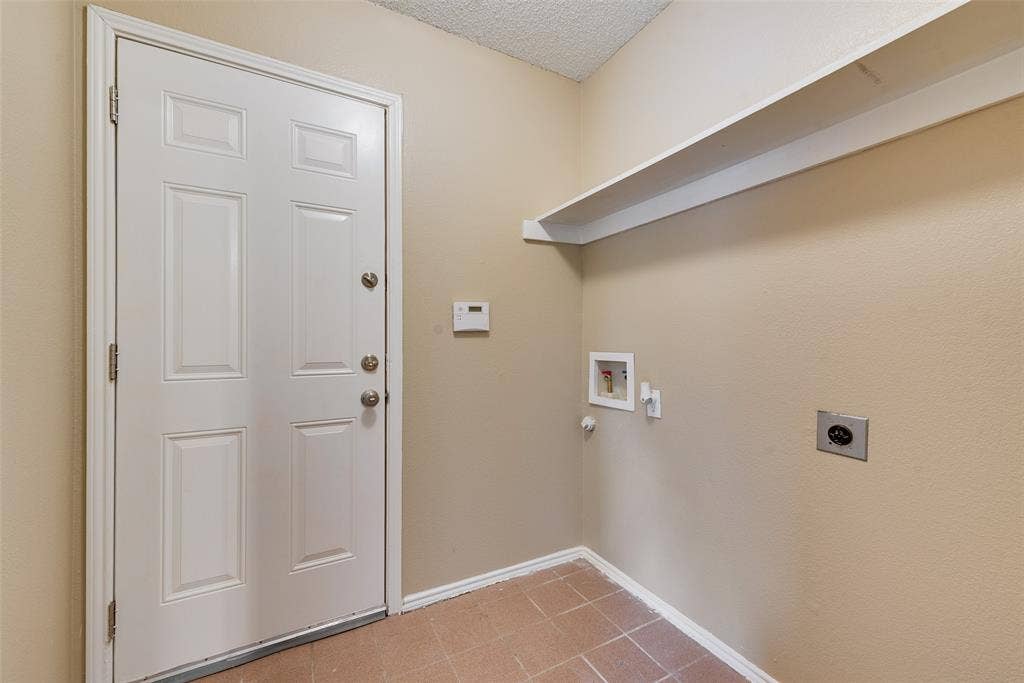 907 Sharp Drive, Cedar Hill, TX 75104 907 Sharp Drive, Cedar Hill, TX 75104