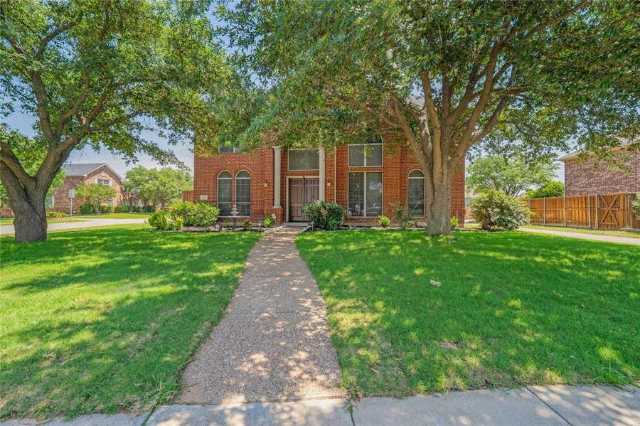 Property photo for 202 Brittany Drive, Coppell, TX