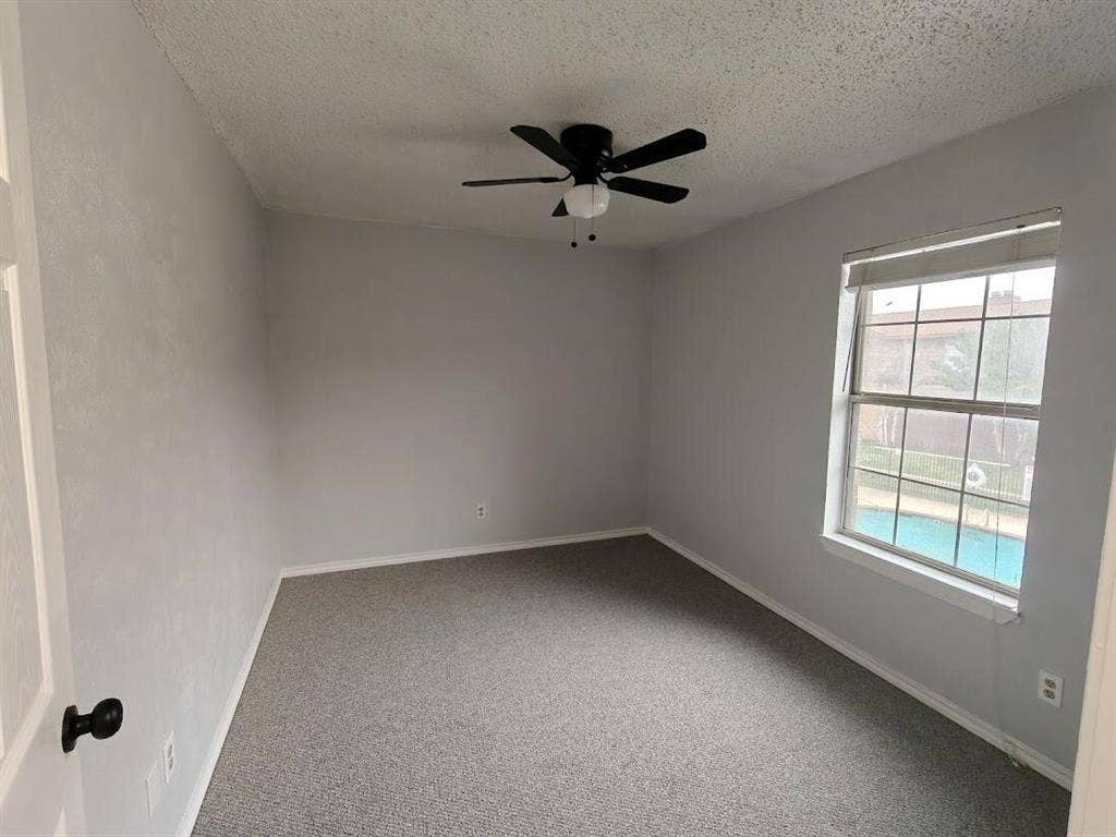 923 Vedral Place, Cedar Hill, TX 75104