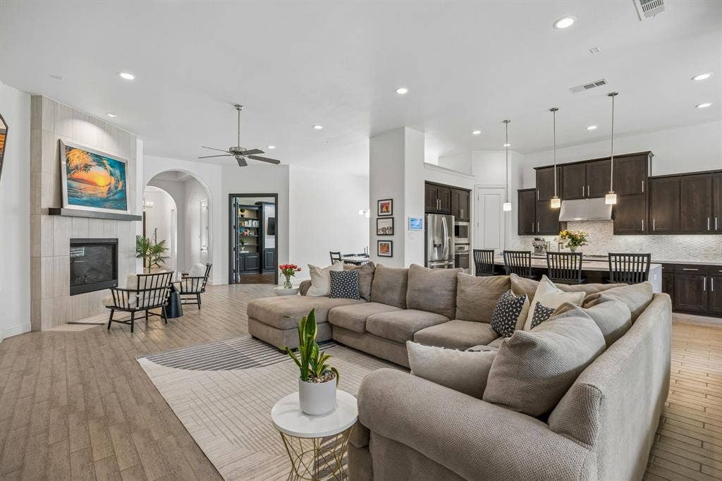 4671 Crossvine Drive, Prosper, TX 75078 4671 Crossvine Drive, Prosper, TX 75078