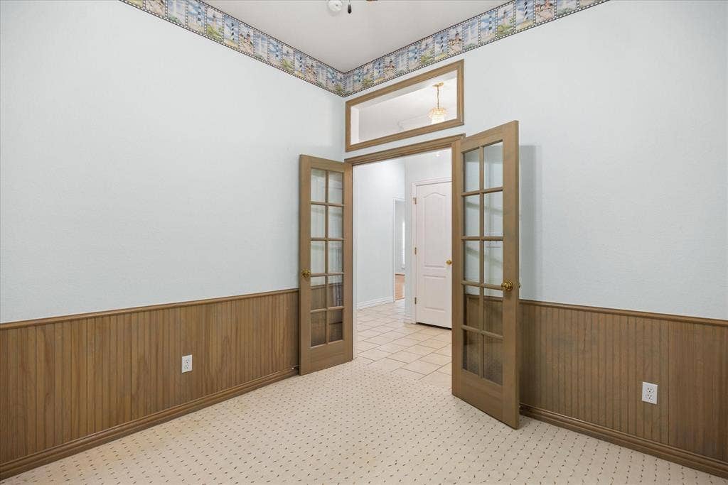 8709 S Monticello Circle, Granbury, TX 76049 8709 S Monticello Circle, Granbury, TX 76049