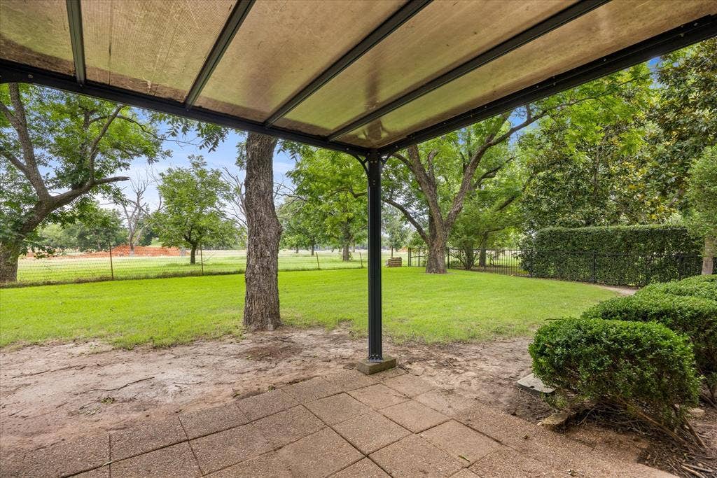 8709 S Monticello Circle, Granbury, TX 76049 8709 S Monticello Circle, Granbury, TX 76049