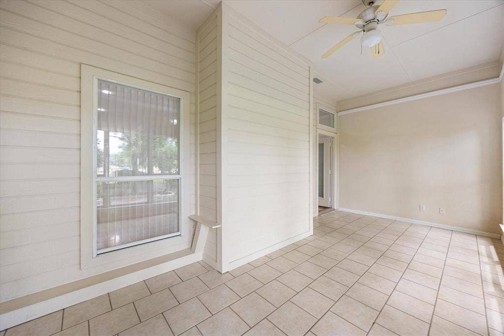 8709 S Monticello Circle, Granbury, TX 76049 8709 S Monticello Circle, Granbury, TX 76049