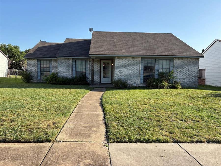 Property photo for 537 E Bethany Drive, Allen, TX