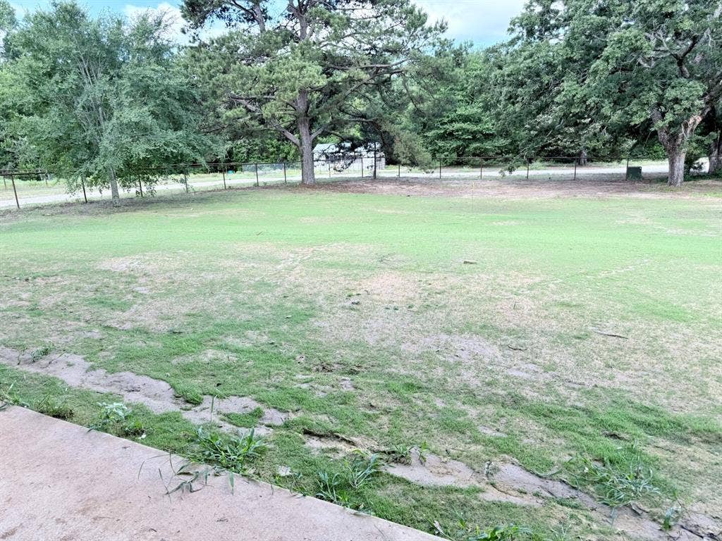 17555 CR 4108, Lindale, TX 75771 17555 CR 4108, Lindale, TX 75771