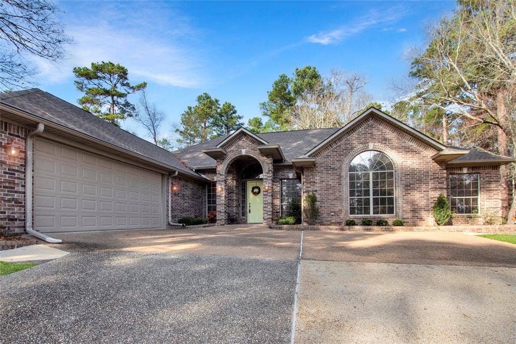 13310 White Tail Drive, Tyler, TX 75707 13310 White Tail Drive, Tyler, TX 75707