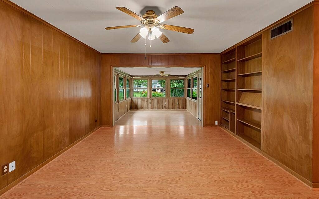 1112 N 63rd Street, Waco, TX 76710 Dining Room
