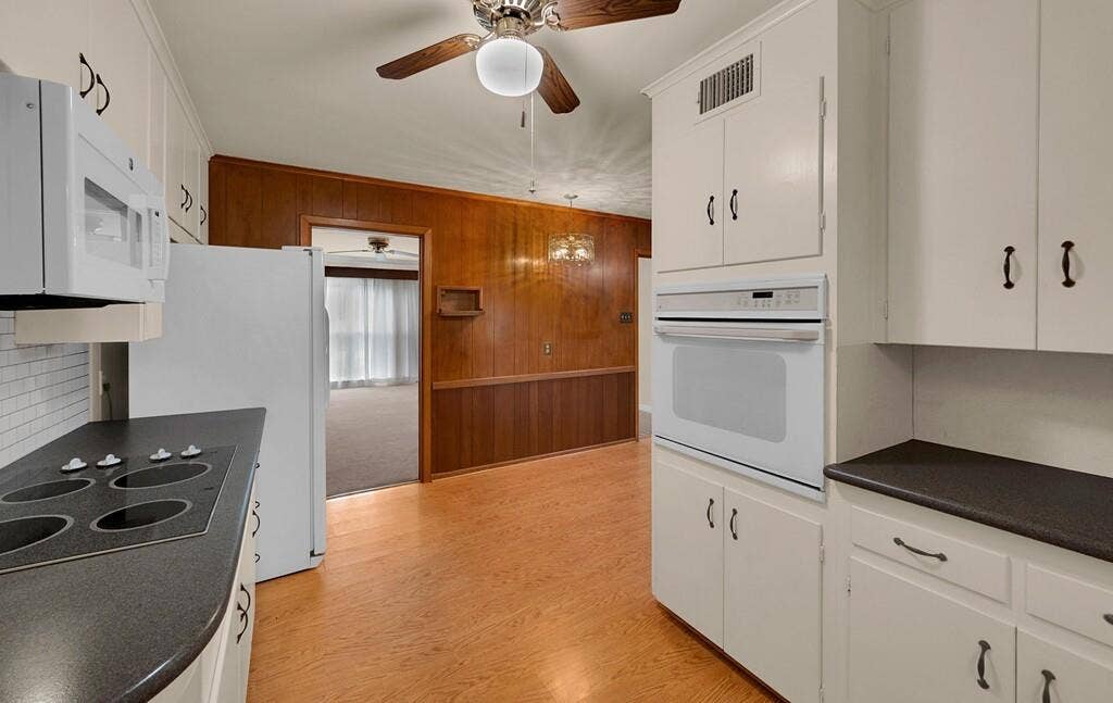 1112 N 63rd Street, Waco, TX 76710 1112 N 63rd Street, Waco, TX 76710