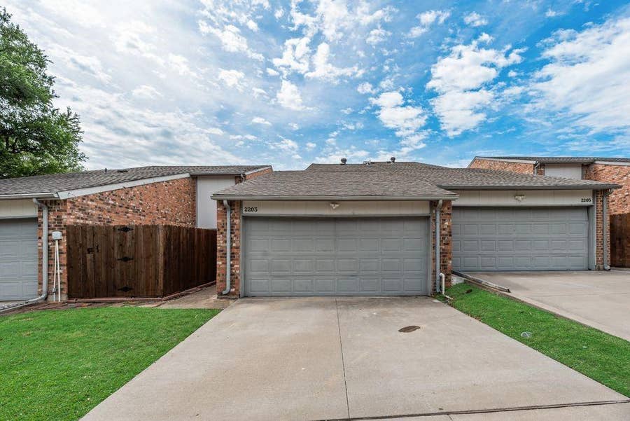 Property photo for 2203 Salem Drive, Carrollton, TX