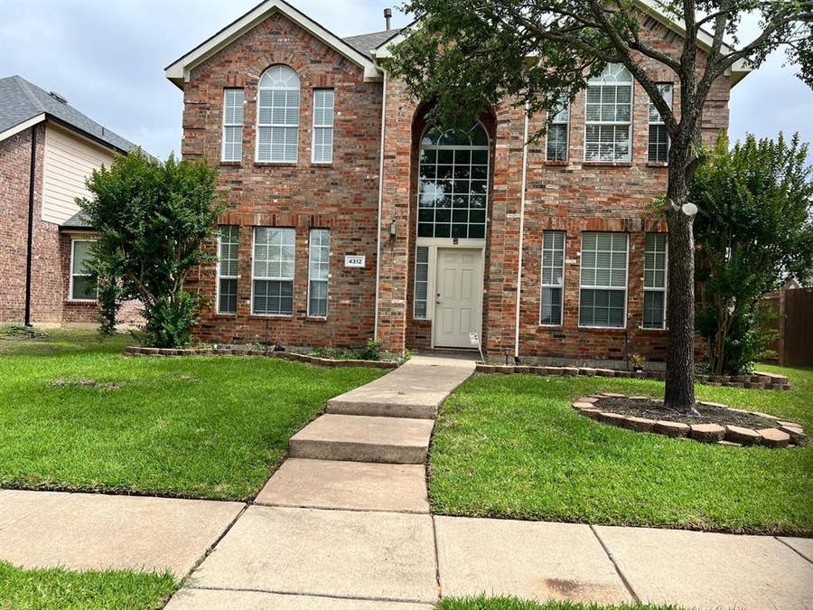 Property photo for 4312 Ridge Point Lane, Plano, TX